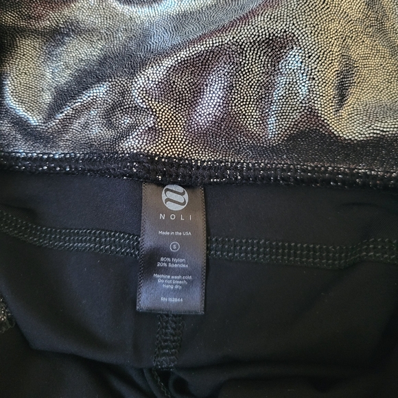 Noli Tempo Leggings Size Small Black and Silver *NWOT* - Picture 3 of 6